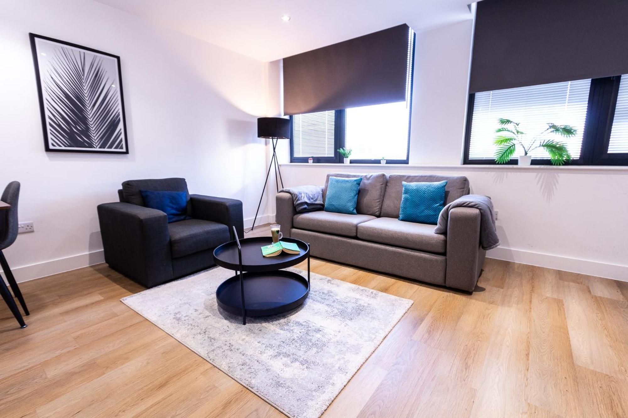 Apartment Trendy In The Heart Of Mcr With Parking